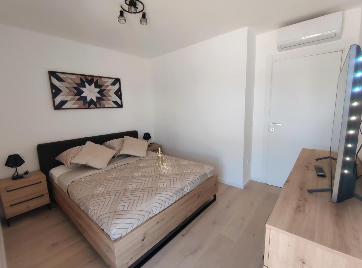 Amelie Apartment Zadar Bagian luar foto
